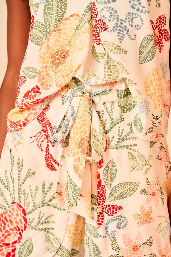 Short Estampa Floral Mosaico - Estampado