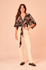 02100046_0020_03-BLUSA-BORBOLETARIO