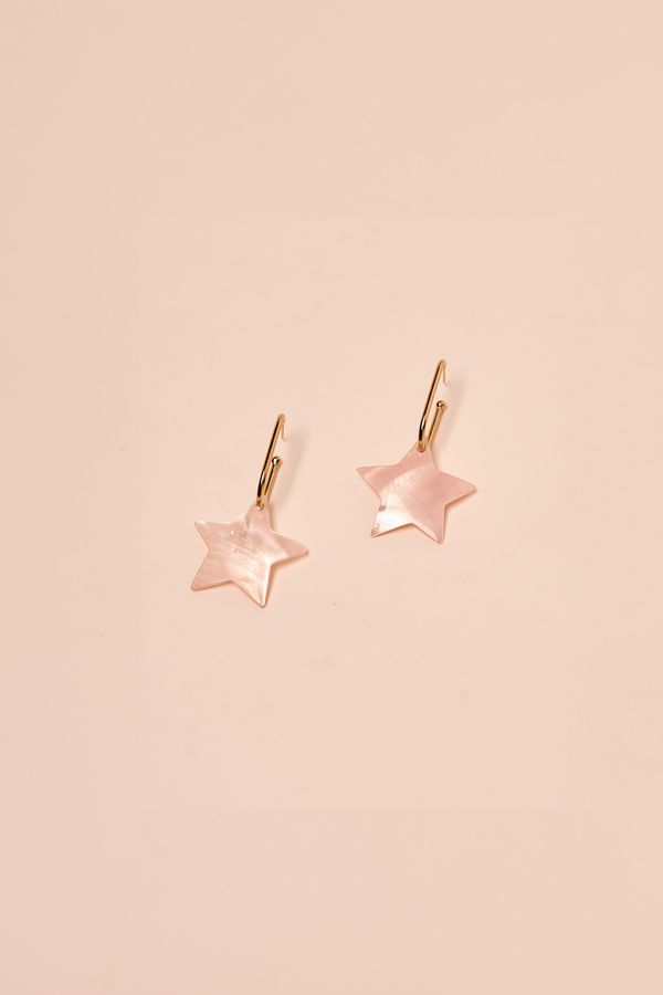 Brinco Estrela Madreperola - Dourado