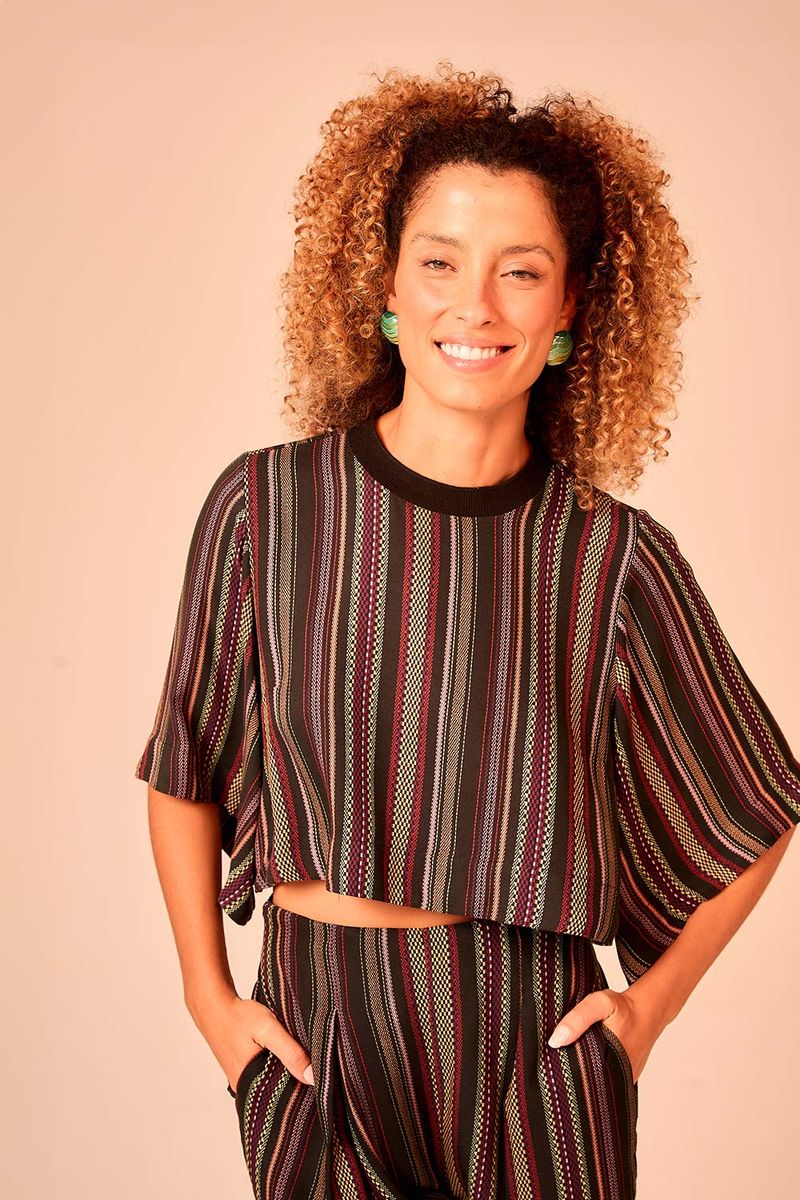 02100044_0020_1-BLUSA-CROPPED-LISTRADO-BORDADO