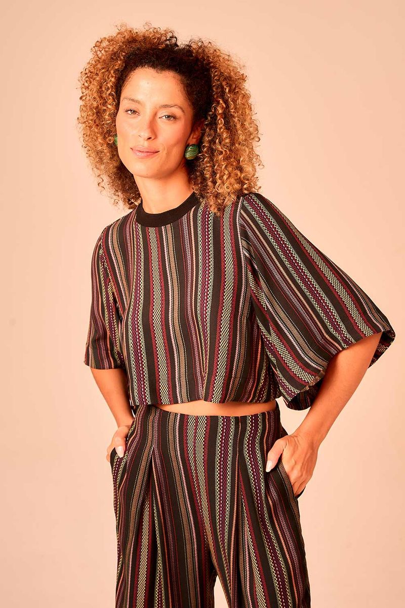 02100044_0020_4-BLUSA-CROPPED-LISTRADO-BORDADO