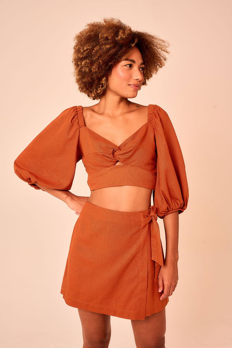 02040013_0011_2-BLUSA-CARAMEL