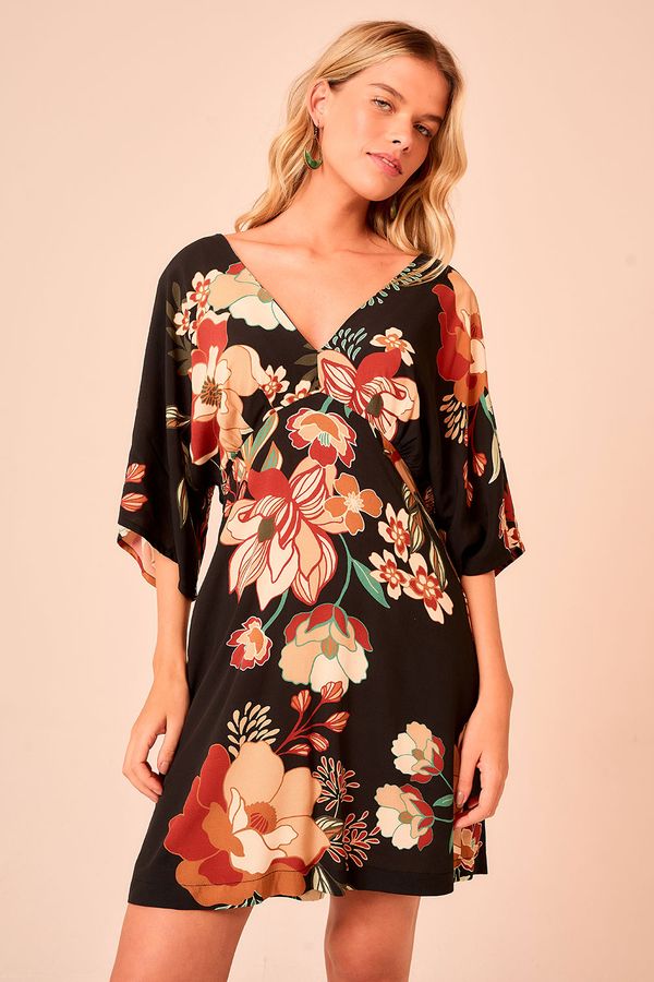 Vestido Curto Floral Selva - Estampado