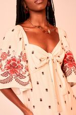 01030096_0020_3-VESTIDO-CROPPED-FAUNA-BORDADA