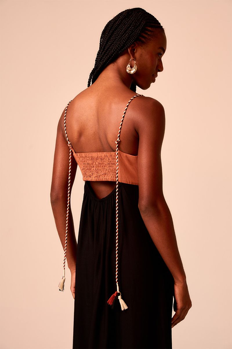 01030116_0007_4-VESTIDO-CROPPED-REFUGIO